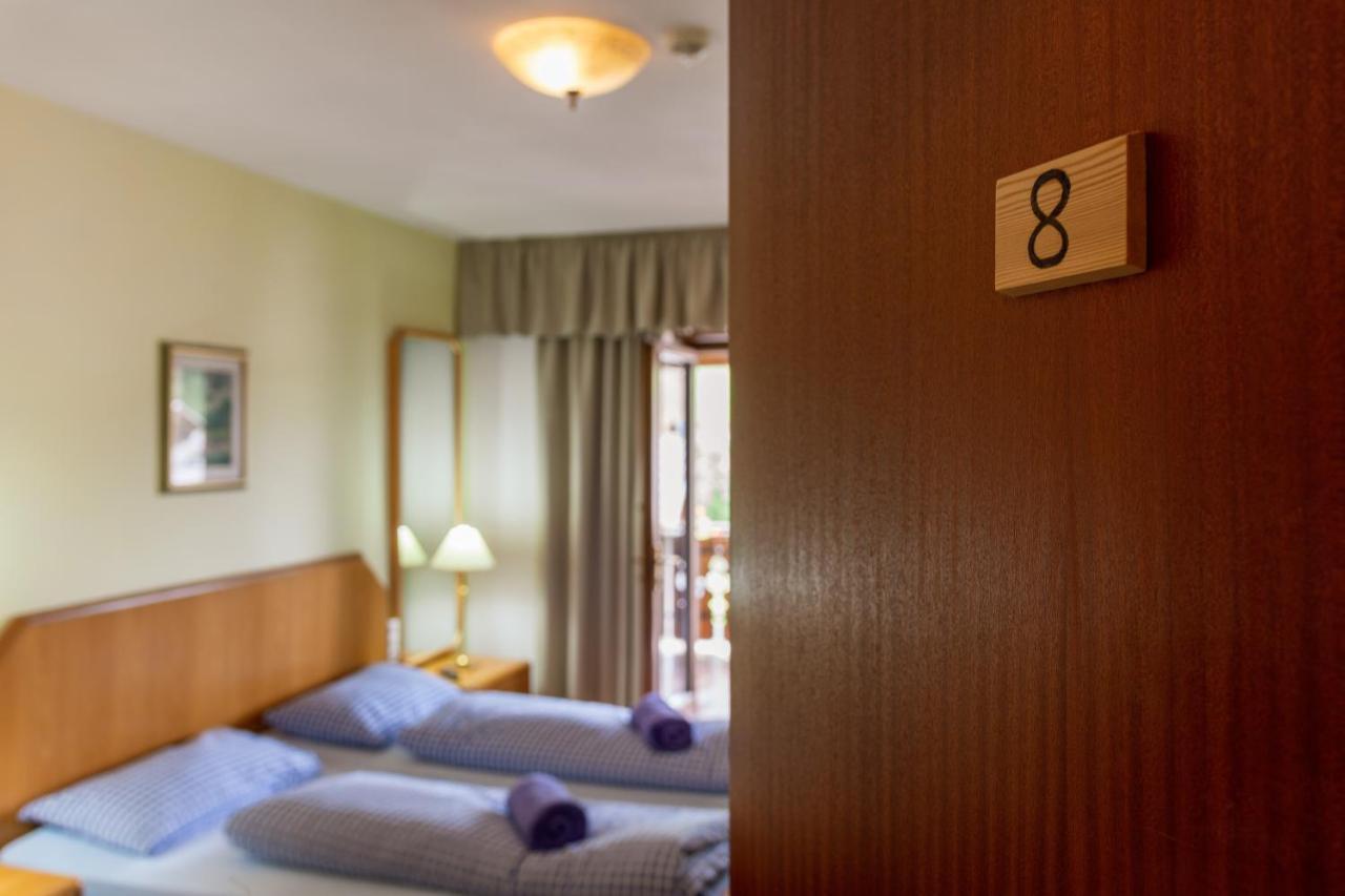 Appartements Pension Sonia Фунес Экстерьер фото