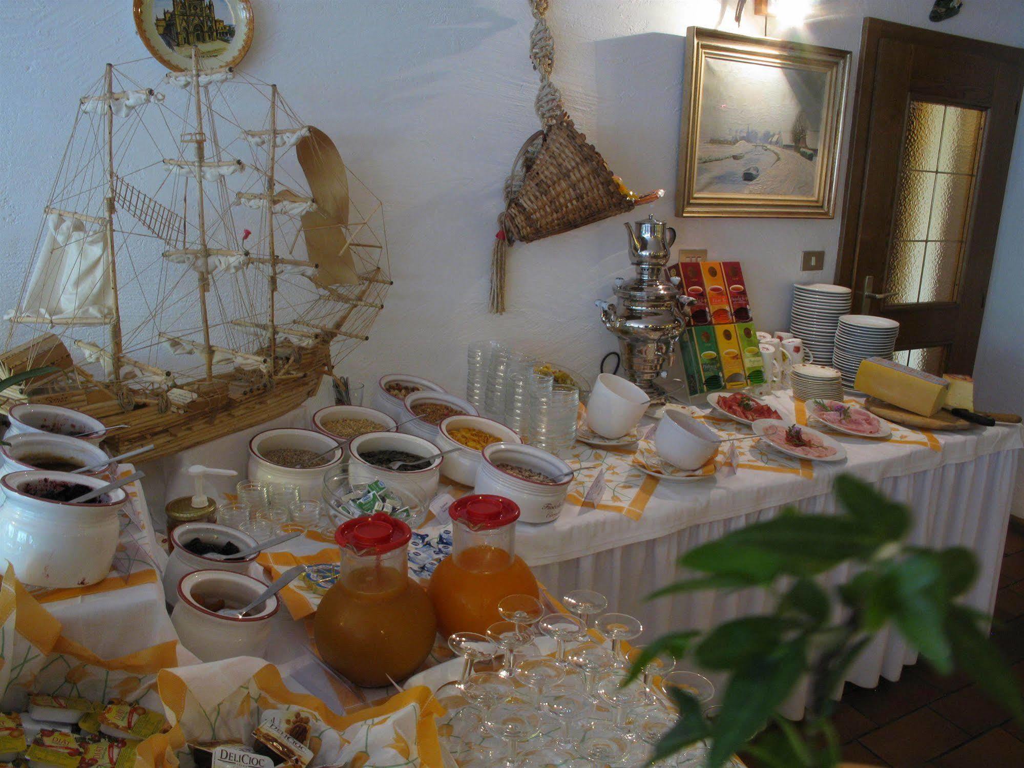 Appartements Pension Sonia Фунес Экстерьер фото